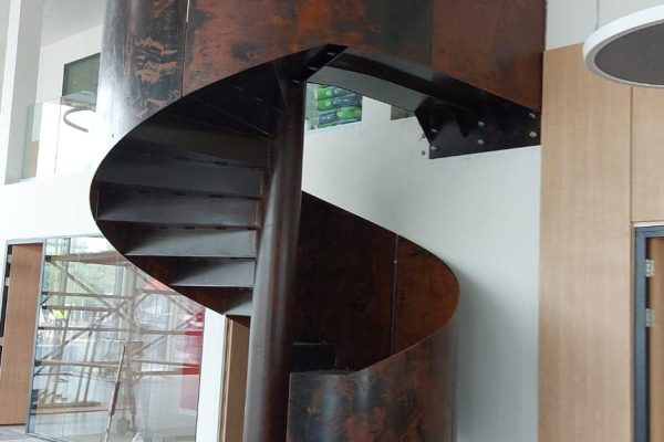 299790695_7796433107098264_9049009446084400275_n