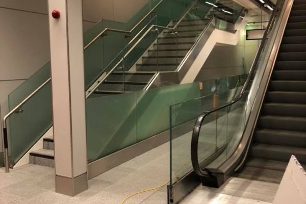 39196385_2098954603512838_4930975678213390336_n